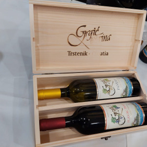 Wine fair in hotel Lav
